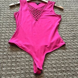 XS Guess hot pink body suit top
